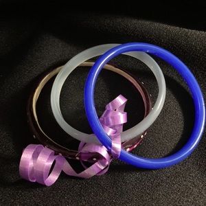(3) Beautiful Vintage Glass art bangle ladies  bracelets